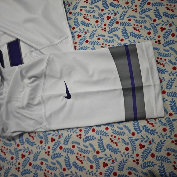 Justin Jefferson Minnesota Vikings Nike White Jersey No. 18 - Picture 4 of 7